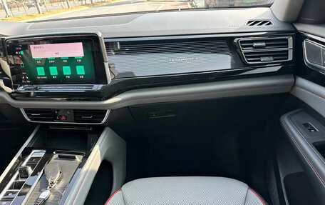 Volkswagen Teramont I, 2023 год, 4 350 000 рублей, 11 фотография