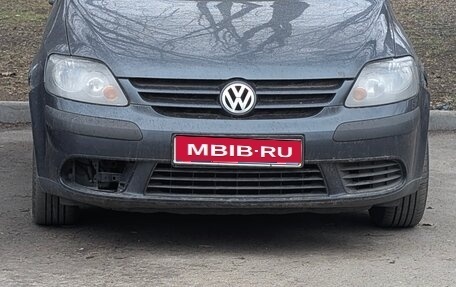 Volkswagen Golf VI, 2008 год, 300 000 рублей, 1 фотография