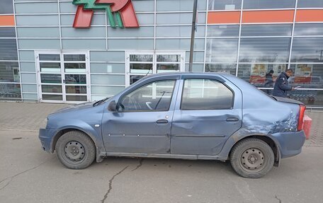 Renault Logan I, 2010 год, 200 000 рублей, 3 фотография
