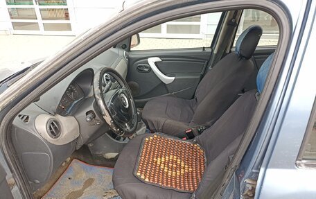 Renault Logan I, 2010 год, 200 000 рублей, 7 фотография