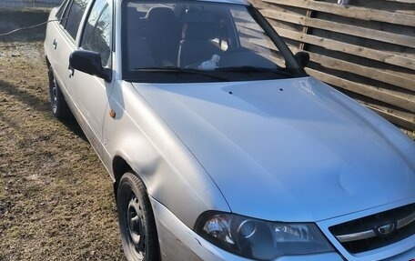 Daewoo Nexia I рестайлинг, 2011 год, 250 000 рублей, 10 фотография