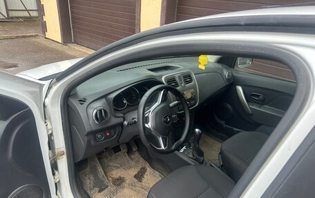 Renault Logan II, 2019 год, 999 999 рублей, 5 фотография