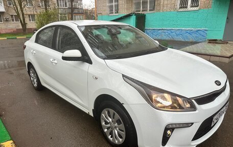 KIA Rio IV, 2017 год, 1 340 000 рублей, 3 фотография