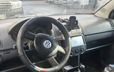 Volkswagen Polo IV рестайлинг, 2002 год, 280 000 рублей, 6 фотография