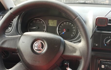 Skoda Fabia II, 2013 год, 800 000 рублей, 14 фотография