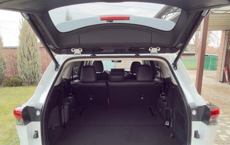 Toyota Highlander, 2026 год, 5 650 000 рублей, 15 фотография
