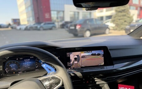 Volkswagen Golf VIII, 2022 год, 1 980 000 рублей, 4 фотография