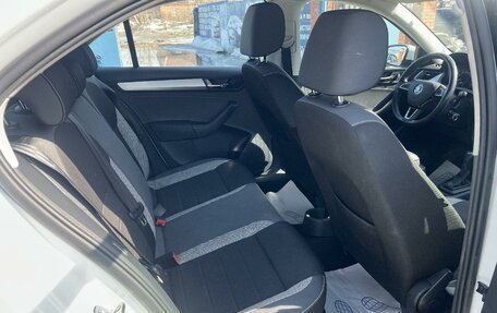 Skoda Rapid I, 2019 год, 1 300 000 рублей, 19 фотография