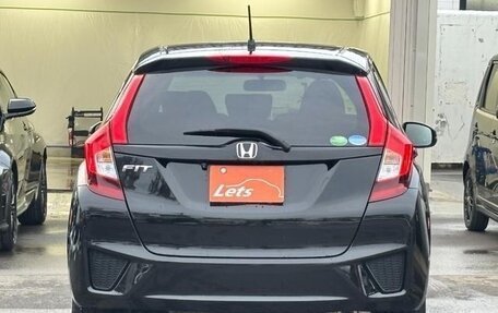 Honda Fit III, 2015 год, 760 000 рублей, 5 фотография