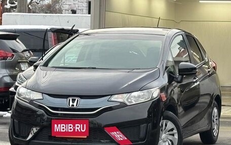 Honda Fit III, 2015 год, 760 000 рублей, 2 фотография