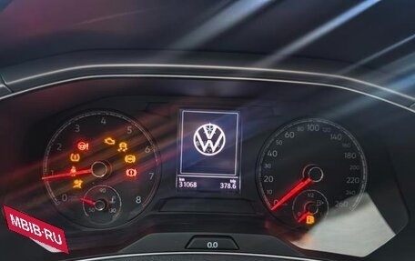 Volkswagen T-Roc I, 2022 год, 1 590 000 рублей, 9 фотография