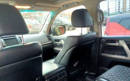 Toyota Land Cruiser 200, 2011 год, 2 998 999 рублей, 2 фотография