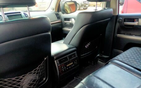 Toyota Land Cruiser 200, 2011 год, 2 998 999 рублей, 3 фотография