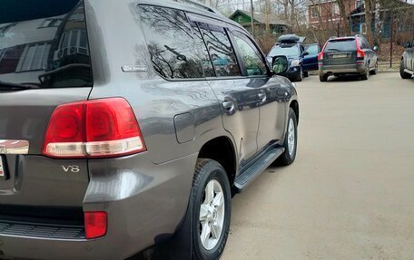 Toyota Land Cruiser 200, 2011 год, 2 998 999 рублей, 8 фотография