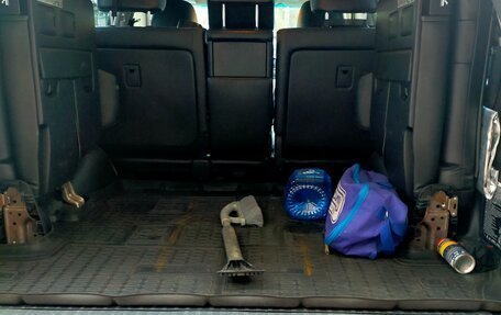 Toyota Land Cruiser 200, 2011 год, 2 998 999 рублей, 9 фотография