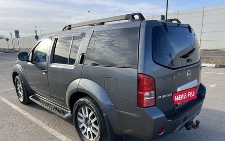 Nissan Pathfinder, 2011 год, 1 250 000 рублей, 10 фотография