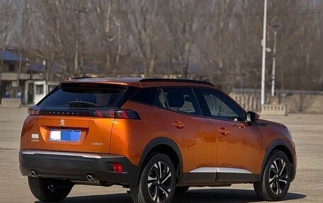 Peugeot 2008 II, 2022 год, 1 590 000 рублей, 6 фотография