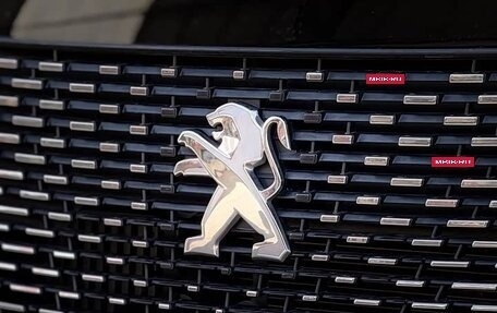 Peugeot 2008 II, 2022 год, 1 590 000 рублей, 15 фотография