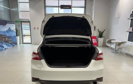 Toyota Camry, 2019 год, 2 490 000 рублей, 9 фотография