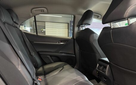 Toyota Camry, 2019 год, 2 490 000 рублей, 11 фотография