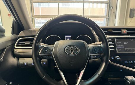 Toyota Camry, 2019 год, 2 490 000 рублей, 14 фотография