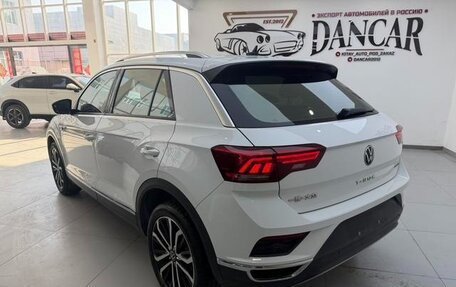 Volkswagen T-Roc I, 2022 год, 1 789 000 рублей, 4 фотография