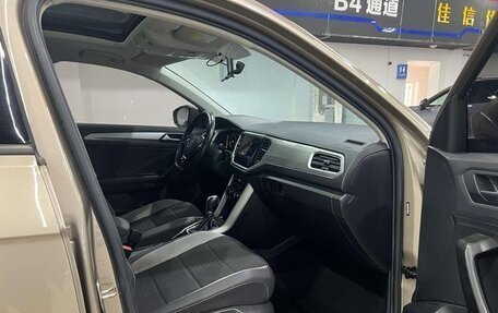 Volkswagen T-Roc I, 2022 год, 1 593 000 рублей, 8 фотография