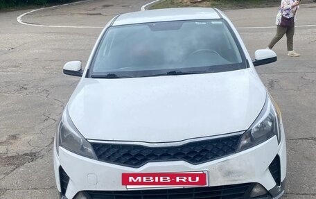 KIA Rio IV, 2022 год, 1 300 000 рублей, 5 фотография