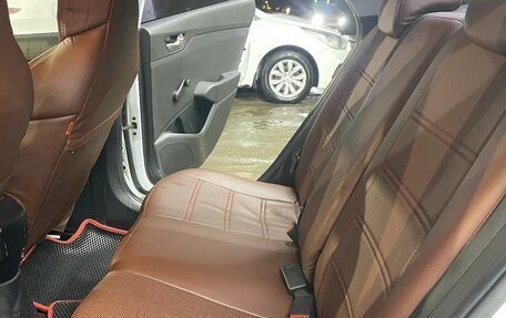 Hyundai Solaris II рестайлинг, 2020 год, 1 200 000 рублей, 3 фотография