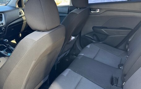 Hyundai Solaris II рестайлинг, 2019 год, 1 690 000 рублей, 12 фотография