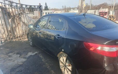 KIA Rio III рестайлинг, 2011 год, 700 000 рублей, 12 фотография