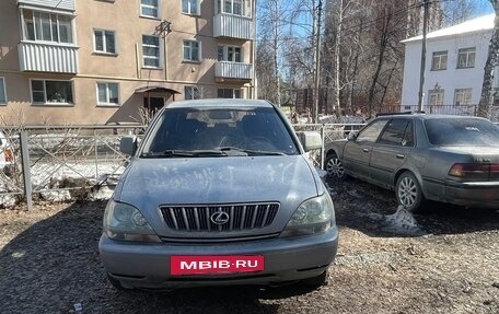 Lexus RX IV рестайлинг, 2002 год, 500 000 рублей, 2 фотография