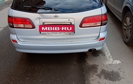 Nissan Avenir II, 2003 год, 300 000 рублей, 2 фотография