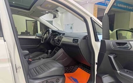 Volkswagen Touran III, 2022 год, 2 199 505 рублей, 10 фотография