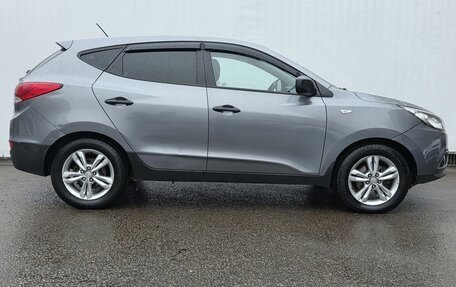 Hyundai ix35 I рестайлинг, 2012 год, 990 000 рублей, 4 фотография