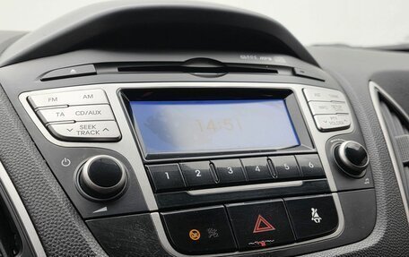 Hyundai ix35 I рестайлинг, 2012 год, 990 000 рублей, 13 фотография