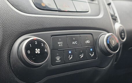 Hyundai ix35 I рестайлинг, 2012 год, 990 000 рублей, 14 фотография