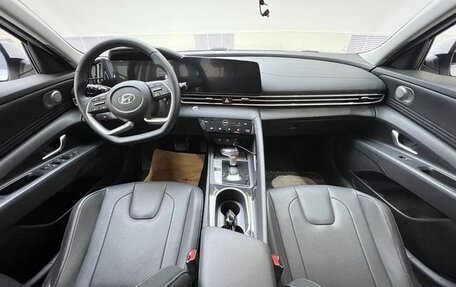 Hyundai Elantra, 2022 год, 1 493 000 рублей, 10 фотография