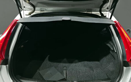 Volvo V40 II рестайлинг, 2017 год, 1 868 077 рублей, 13 фотография