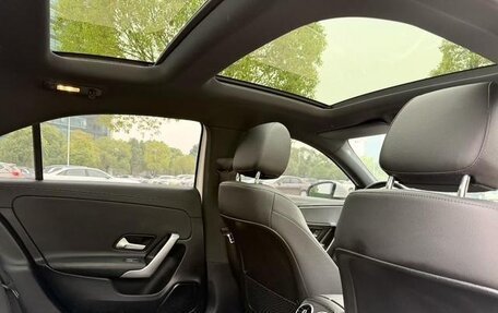 Mercedes-Benz A-Класс, 2022 год, 1 729 000 рублей, 9 фотография