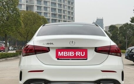 Mercedes-Benz A-Класс, 2022 год, 1 729 000 рублей, 5 фотография