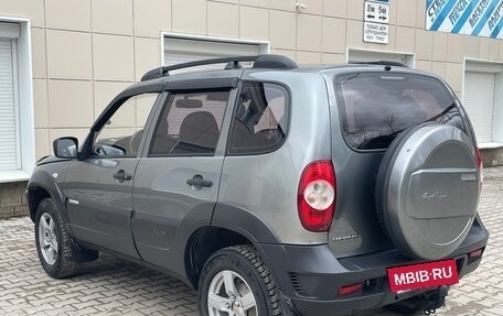 Chevrolet Niva I рестайлинг, 2012 год, 499 000 рублей, 2 фотография