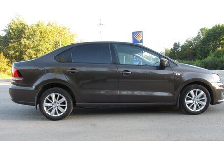 Volkswagen Polo VI (EU Market), 2016 год, 900 000 рублей, 2 фотография