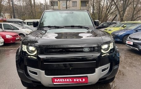 Land Rover Defender II, 2021 год, 6 700 000 рублей, 5 фотография