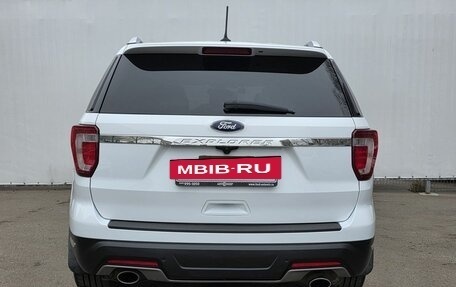 Ford Explorer VI, 2019 год, 3 650 000 рублей, 6 фотография
