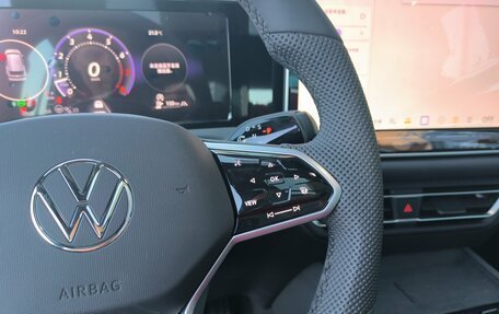 Volkswagen Tiguan, 2026 год, 5 150 000 рублей, 28 фотография