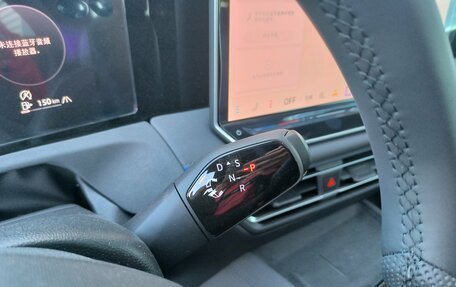 Volkswagen Tiguan, 2026 год, 5 150 000 рублей, 29 фотография