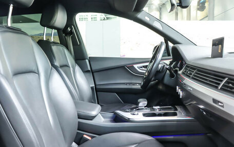 Audi Q7, 2015 год, 2 900 000 рублей, 24 фотография