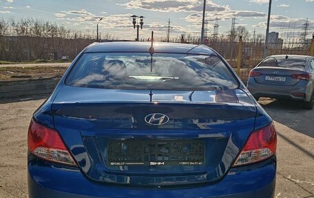 Hyundai Solaris II рестайлинг, 2011 год, 899 000 рублей, 6 фотография