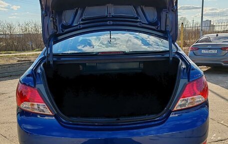 Hyundai Solaris II рестайлинг, 2011 год, 899 000 рублей, 7 фотография